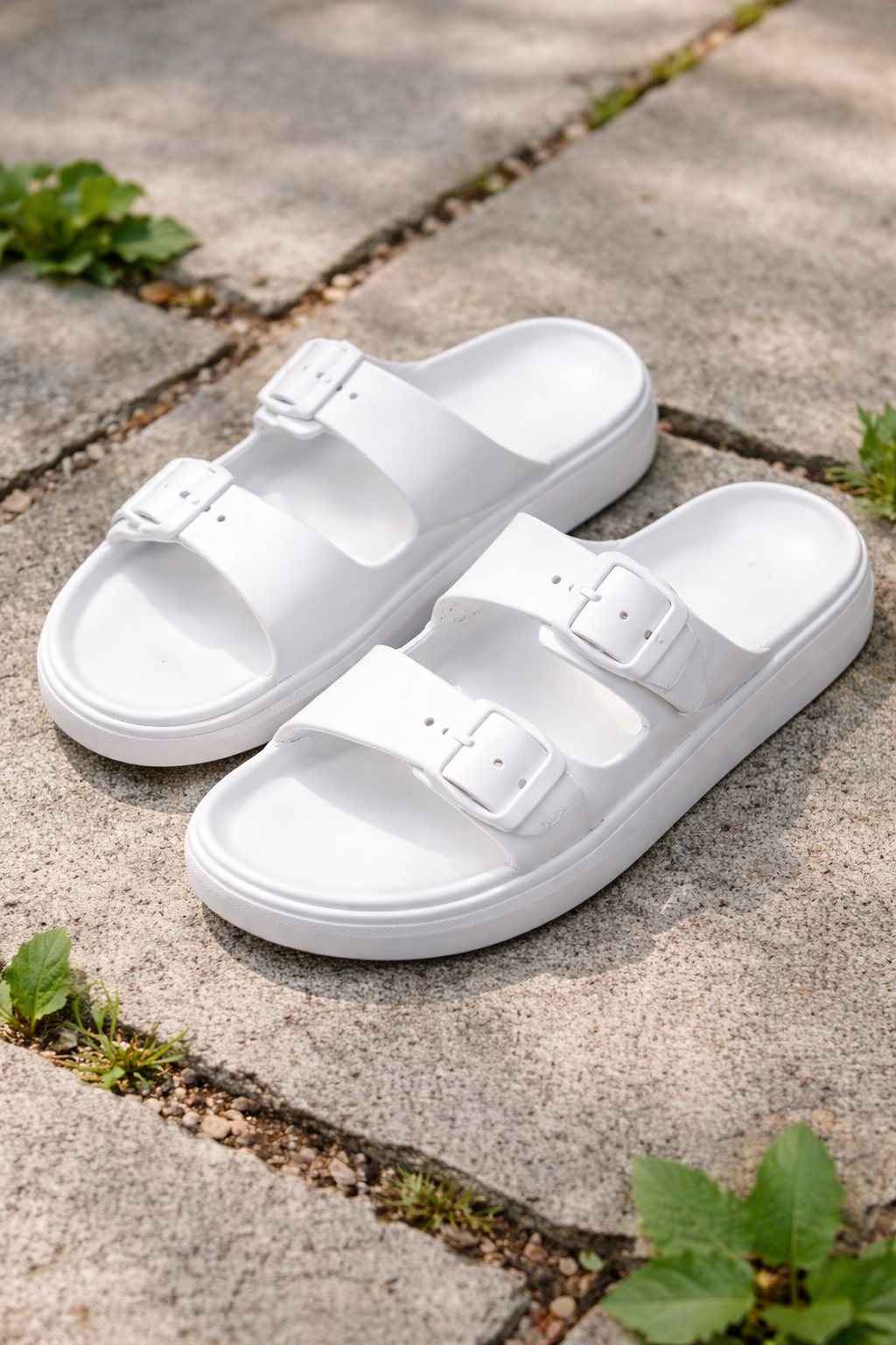 Minimalist Double Strap Slides – Lightweight Everyday Comfort Sandals